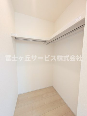 【収納】 | 浜松市中央区花川町 新築一戸建て 3号棟 | ウォークインクローゼットです
