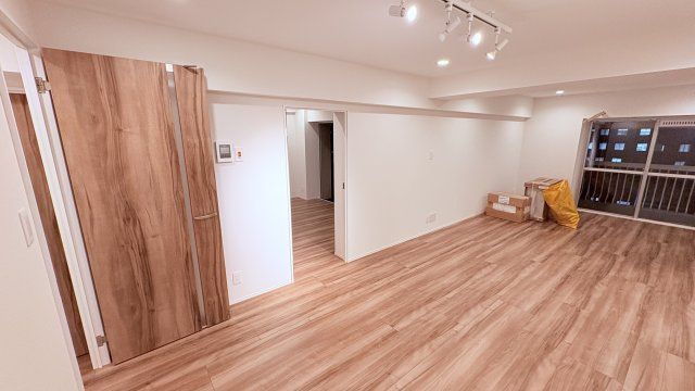 【居間・リビング】 | ★仲介手数料無料★まんしょん中目黒（中目黒周辺でゆったり3LDKほしい方におすすめです）