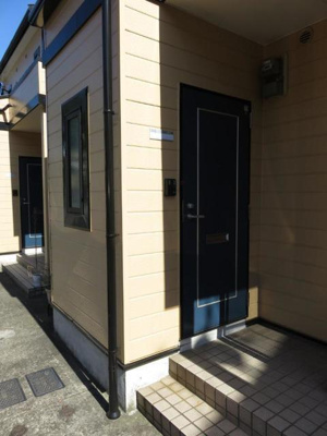 【エントランス】 | リヴェ－ル四の湯Ａ