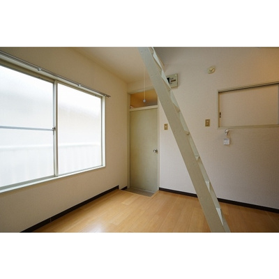 【居間・リビング】 | マルソルリヨン | 洋室