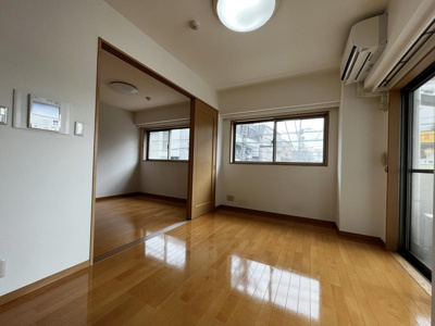 【居間・リビング】デュオスカーラ笹塚