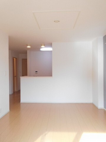 ルミエール　Ｃの居間・リビング