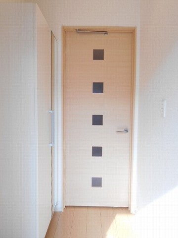 ルミエール　Ｃの玄関