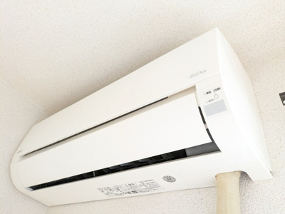 洋室６帖にエアコンあり