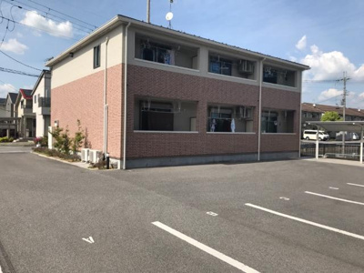 【外観】 | サンプレス | 外観写真（昼）