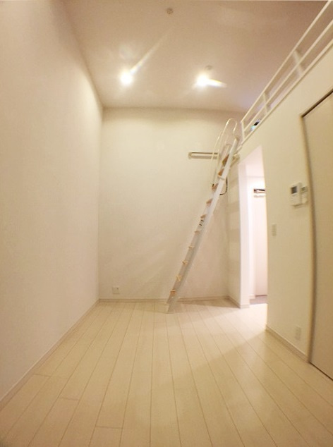 ブルーアゲートの居間・リビング