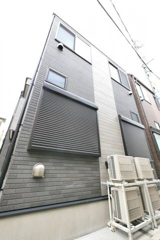 ハーモニーテラス仲宿Ⅲの外観