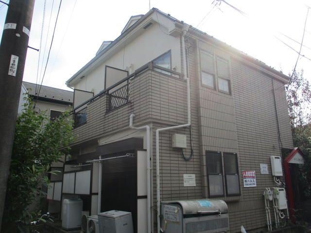 メゾンかえでの外観