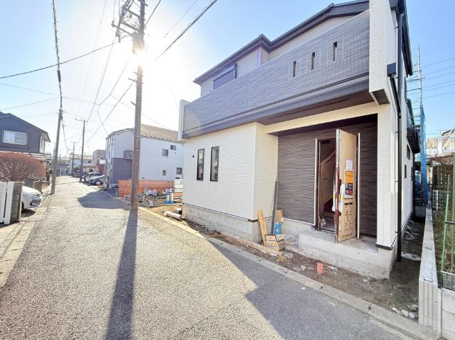 大和市上和田新築戸建て　2号棟の前面道路含む現地写真|前面道路含む現地写真です