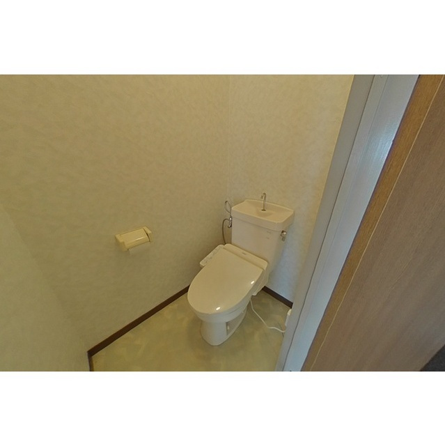 フローレス雨屋のトイレ