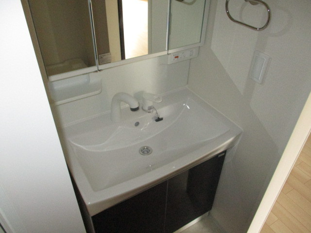 porte bonheurふたかみの洗面所