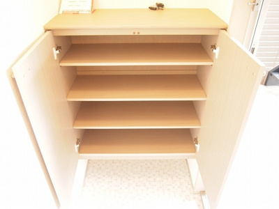 【玄関】 | ファミールスギモト1