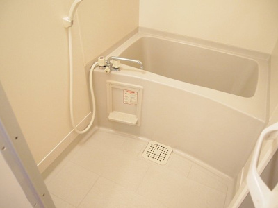 【浴室】 | ファミールスギモト1 | 浴室