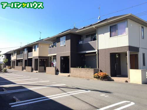 ヴィラージュ弐番館の外観