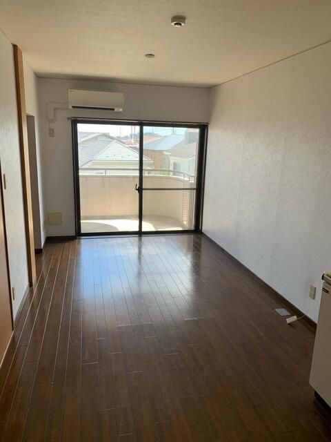 メゾン・ド・ヴェールの居間・リビング