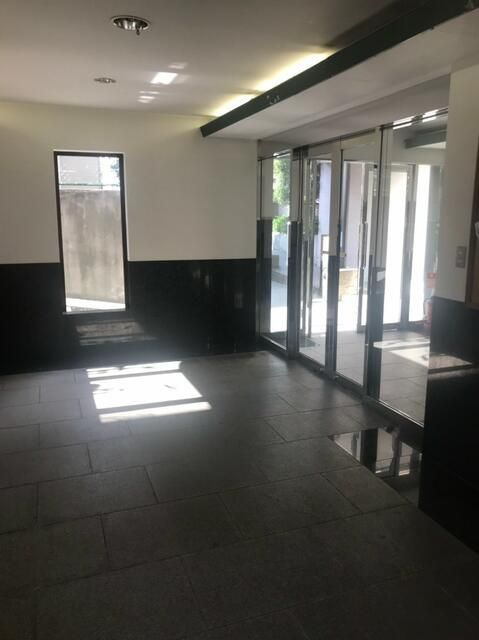 メゾン・ド・ヴェールのエントランス