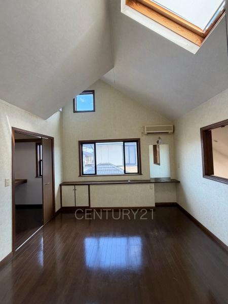 前橋市上新田町中古一戸建ての洋室|２階の洋室です。