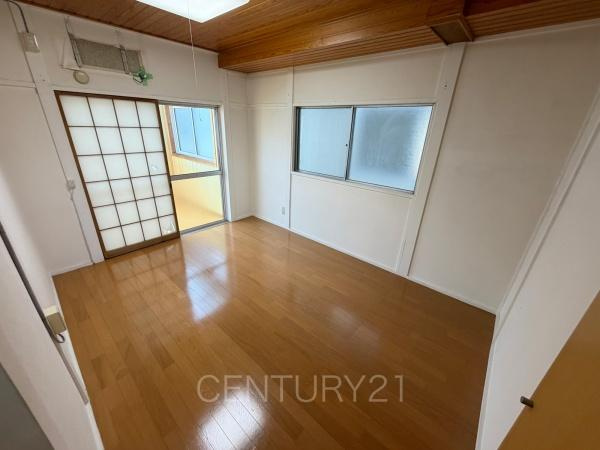 前橋市下小出町中古一戸建ての洋室