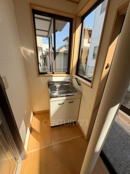 前橋市下小出町中古一戸建ての独立洗面台|１階洗面所