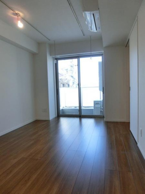 【寝室】 | ガーデン原宿