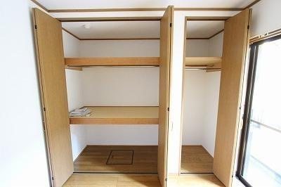 シャトーナカムラの収納