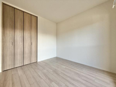 【洋室】 | ソワール新檜尾台7号棟 | 家族一人ひとりの大切なプライベート空間。趣味に合わせて使って頂けるようシンプルに仕上げてあります！