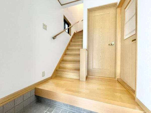 【玄関】 | 散らかりがちな玄関まわりも、豊富な収納を用意すればいつもすっきりします！