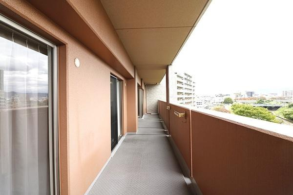 【バルコニー】 | ランフォルセ枚方天の川