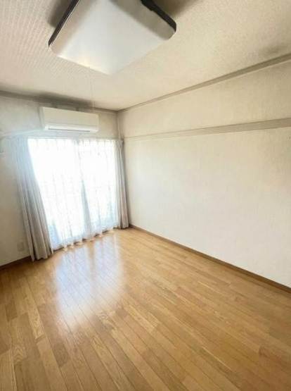 【洋室】 | 今福第3コーポ2号棟 | こちらの画像は、AIを用いて家具を消しております。