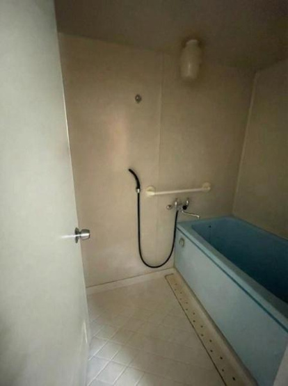 【浴室】 | 今福第3コーポ2号棟 | こちらの画像は、AIを用いて家具を消しております。