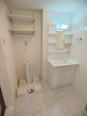 【洗面所】 | グランプレミア新開