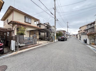 【前面道路含む現地写真】
