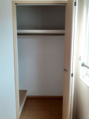 ベルグラ－ス　Ｂの収納|ちょっとした収納スペースも充実しています