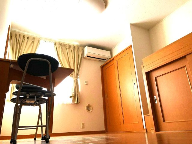 レオパレスプランドールの居間・リビング|※設備・仕様は現況と異なる場合があります。