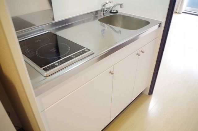 クレイノパストラル野崎のキッチン|設備・仕様は号室により異なる為、現況を優先致します。