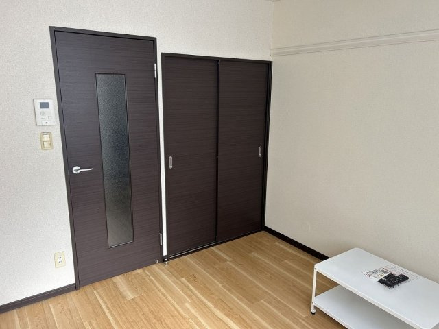 レオネクスト小金井公園Ⅱの居間・リビング