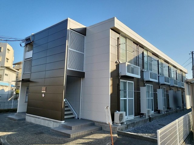 レオパレスＢＩＲＤＬＩＭＥの外観|2023年1月に外壁塗装いたしました。