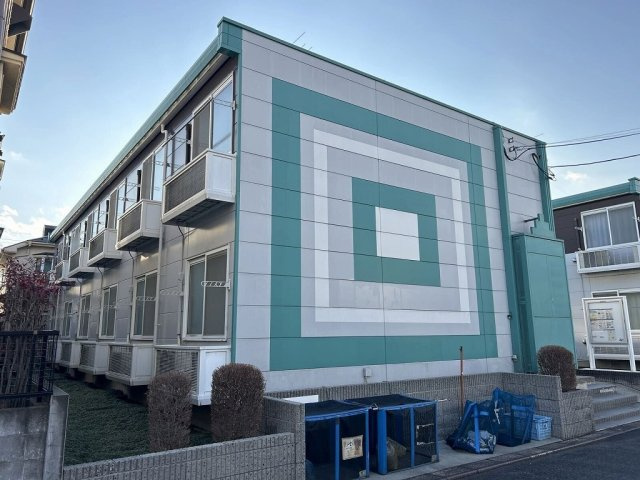 レオパレスレザンの外観