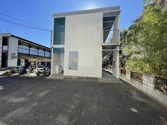 レオパレス未来の外観