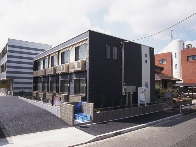 レオネクストファミリア白山