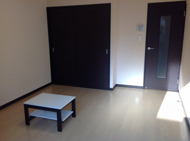 レオネクストルフェリの居間・リビング