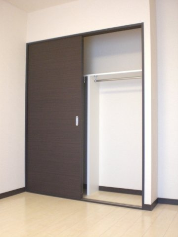 レオネクストルフェリの内装