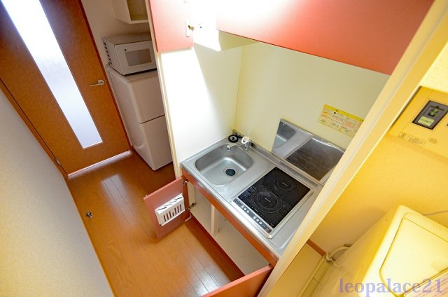 レオパレスプランドール　Ｍ２のキッチン