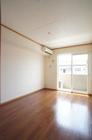 セント　ステラ　ガーデン　Ａの居間・リビング