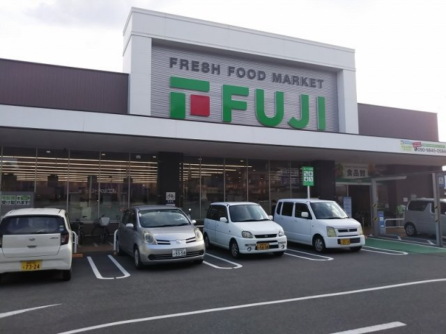 レオパレスグランシャリオの周辺