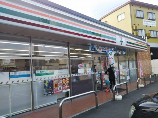 レオパレスグランシャリオの周辺