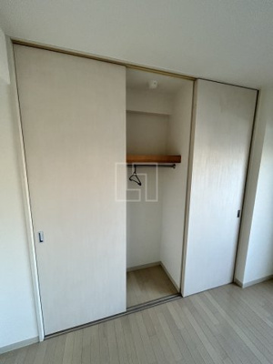 【収納】 | 南堀江アパートメントグランデ | 南堀江アパートメントグランデ　クローゼット
