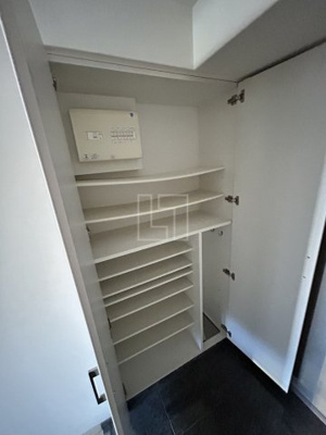 【収納】 | 南堀江アパートメントグランデ | 南堀江アパートメントグランデ　下駄箱