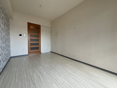 【洋室】 | ソレアードトレスなんばWEST | ソレアードトレスなんばWEST　洋室