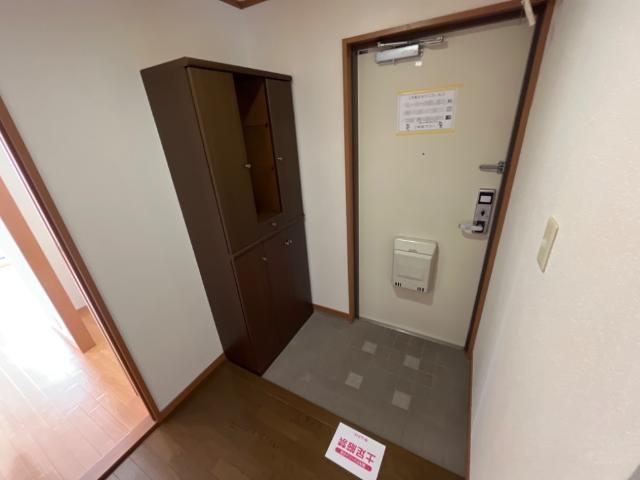 ル・シェル岩倉の玄関|玄関